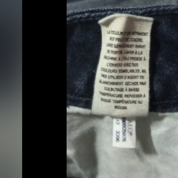 American Eagle Denim Woman shorts Stretch Size 2 - Picture 7 of 8